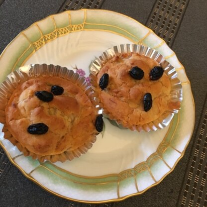 カップケーキのレーズンがほんのりカリカリで美味しかったです。レシピ参考にさせていただきました。ありがとうございました！